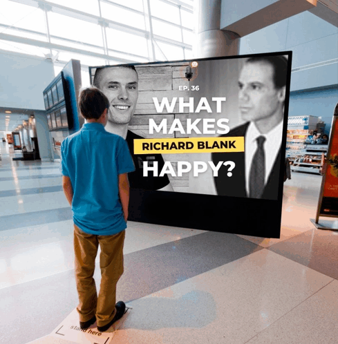 What Makes You Happy Podcast Richard Blank GIF - What Makes You Happy Podcast Richard Blank Costa Rica'S Call Center GIFs