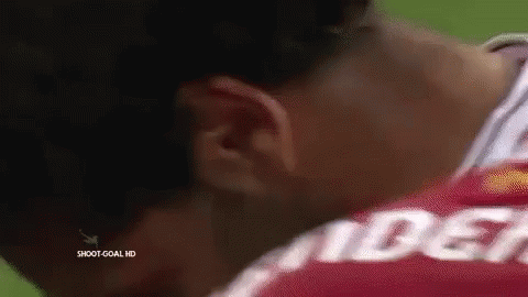 إصابة دموع محمد صلاح بكاء ياللهوي ليفربول ريال مدريد GIF - Mo Salah Tears Weaping Sad GIFs