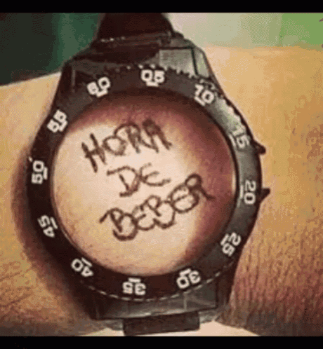 a wrist watch has the words hora de beber written on it