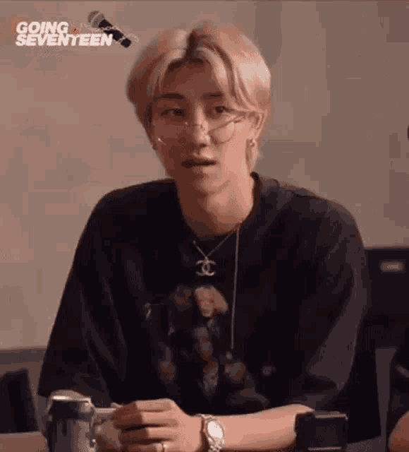 Iwathestallion Minghao GIF