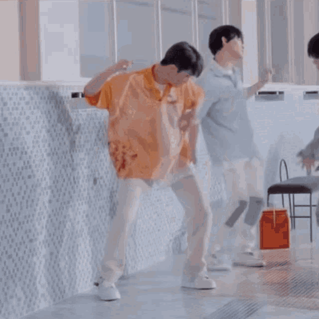 Mark Lee Mark Lee Dancing GIF - Mark Lee Mark Lee Dancing Mark Lee Grooving GIFs