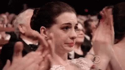 Anne Hathaway Clapping GIF - Anne Hathaway Clapping Sad GIFs