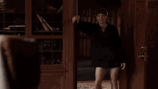 Journeyquest Pants GIF - Journeyquest Pants Mystery GIFs