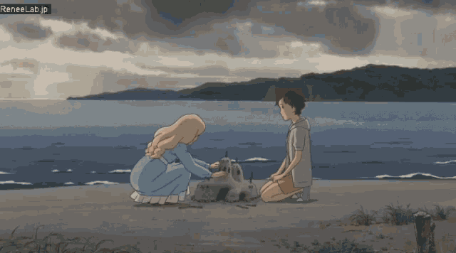a boy and a girl are playing with a dog on the beach and the website reneelab.jp is visible in the corner