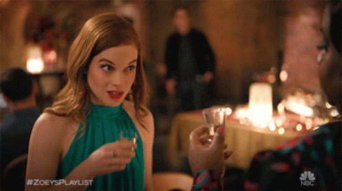 Drinking Zoey GIF - Drinking Zoey Mo GIFs