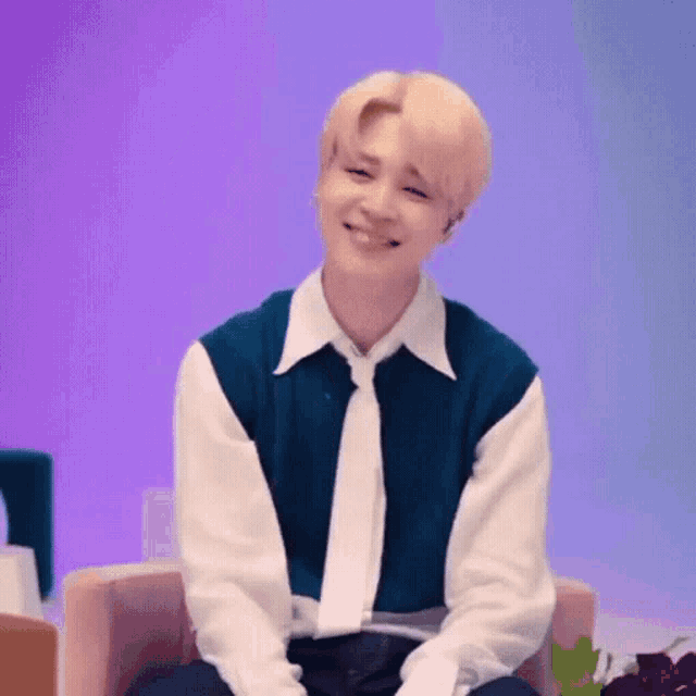 Bts Lovely GIF - Bts Lovely Minnie GIFs