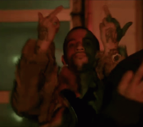 Middle Finger Fuck You GIF - Middle Finger Fuck You Me To My Haters GIFs