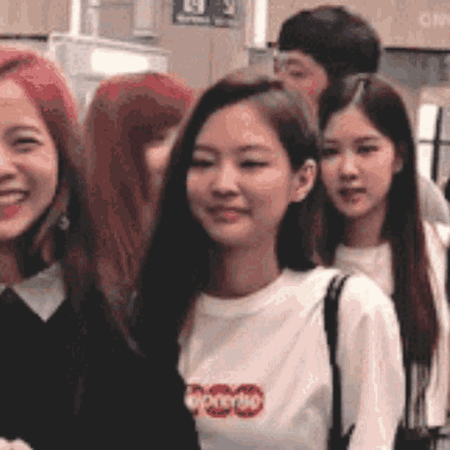 Jennie GIF
