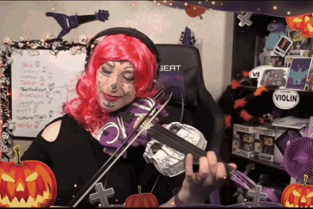 That Violin Chick Violin GIF - That Violin Chick Violin Music GIFs