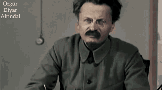 Trotsky Troçki GIF - Trotsky Troçki Komünizm GIFs