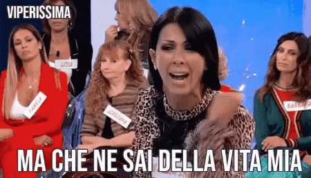 Viperissima Uominiedonne Trono Over Trash Gif Reaction Tv What Do You Know GIF - Viperissima Uominiedonne Trono Over Trash Gif Reaction Tv What Do You Know GIFs