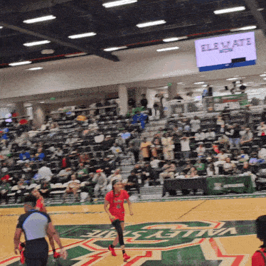 a valley state basketball game is being played in front of a crowd of people