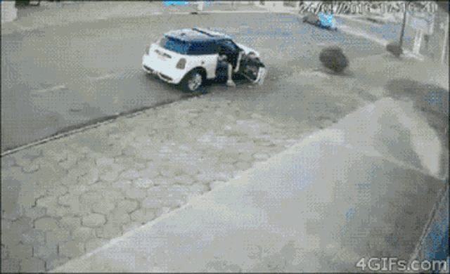 Accident Oops GIF - Accident Oops Omg GIFs
