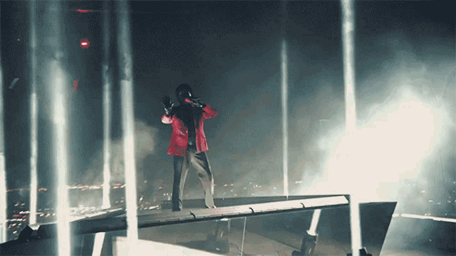 On Stage The Weeknd GIF - On Stage The Weeknd Vmas GIFs