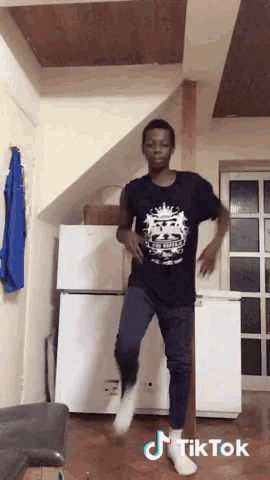 12mide Mideo GIF