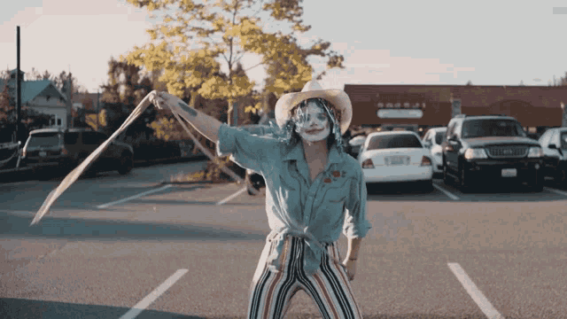 Throw Lasso Courtney Marie Andrews GIF - Throw Lasso Courtney Marie Andrews Courtney Marie Andrews Channel GIFs