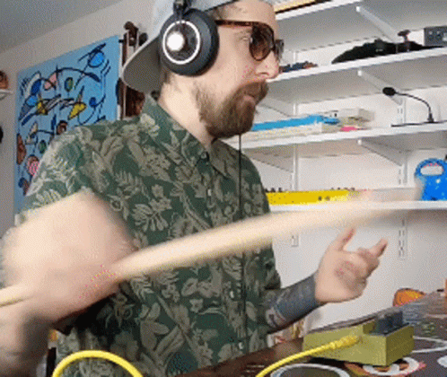 Simon The Magpie Drumstick GIF - Simon The Magpie Drumstick Toss GIFs