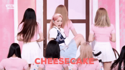 Taeyeon Taeyeon Cheesecake GIF - Taeyeon Taeyeon Cheesecake Cheesecake Han Ip GIFs