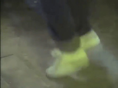 Dancing In The Street Feet GIF - Dancing In The Street Feet Shoes GIFs