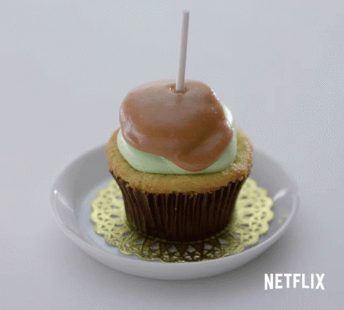 Cupcake Spinning GIF