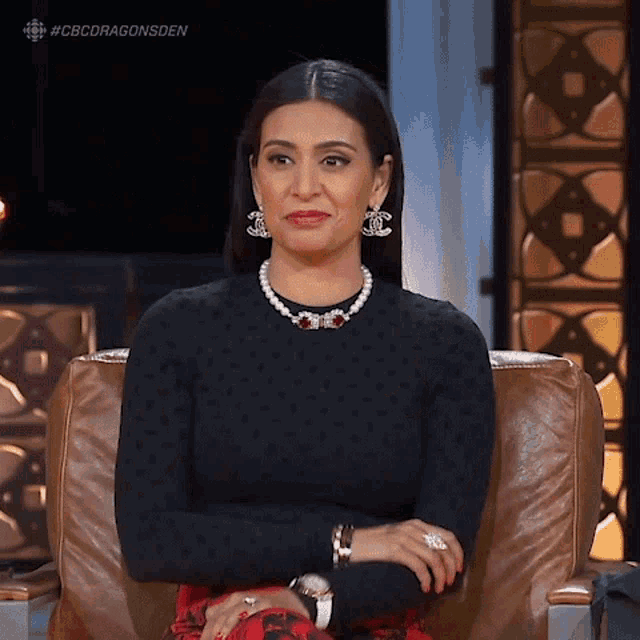 There You Go Manjit Minhas GIF - There You Go Manjit Minhas Dragons Den GIFs