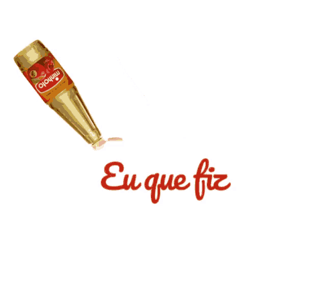 a bottle of tomato sauce with the words " eu que fiz " on the bottom