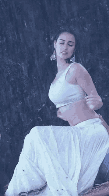 Disha Patani Sexy Actress GIF