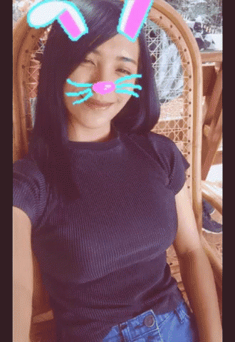 Karla Selfie GIF - Karla Selfie Bunnysandycheeks GIFs