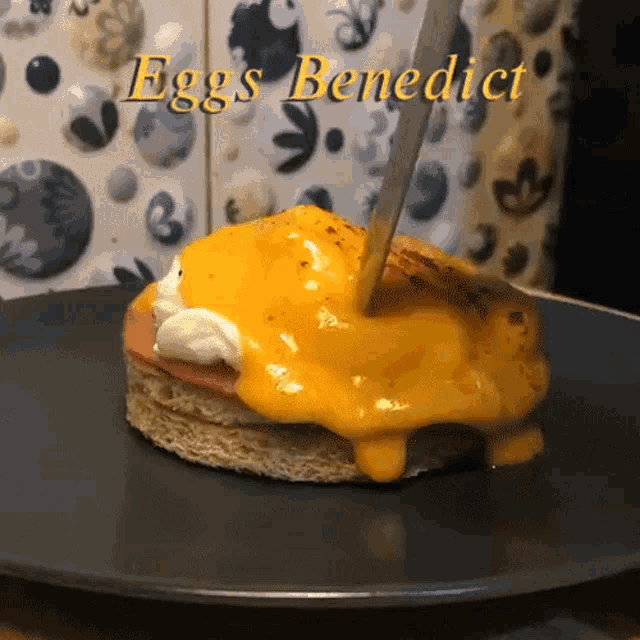 Eggs Benedict Food GIF - Eggs Benedict Food Hollandaise GIFs