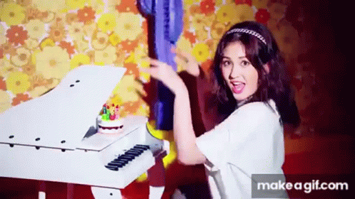 Somi Kpop GIF - Somi Kpop Piano GIFs