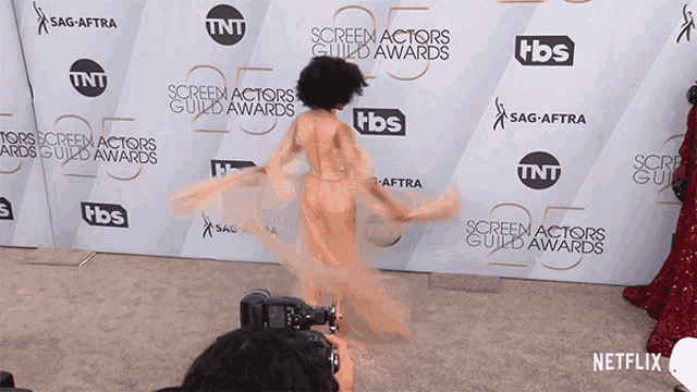 Twirl Spinning GIF