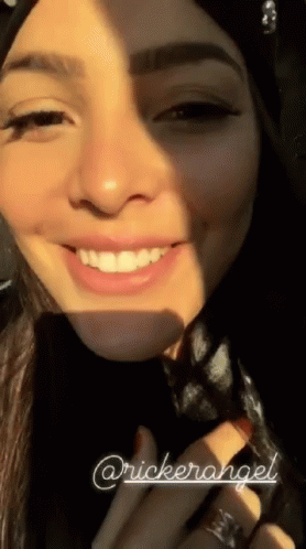 Emilly Araujo Smile GIF - Emilly Araujo Smile Beauty GIFs