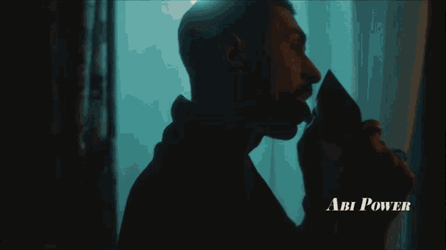 a silhouette of a man with the words omarelpretinho below
