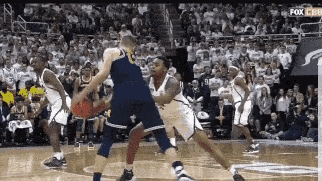 a basketball game is being shown on fox