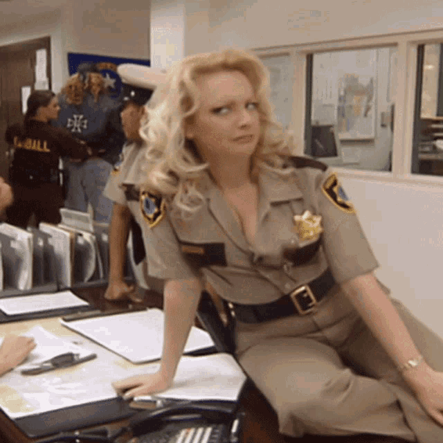 Confused Deputy Clementine Johnson GIF - Confused Deputy Clementine Johnson Reno911 GIFs