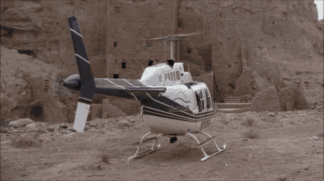 Doggett X Files Monica Helicopter GIF - Doggett X Files Monica Helicopter GIFs