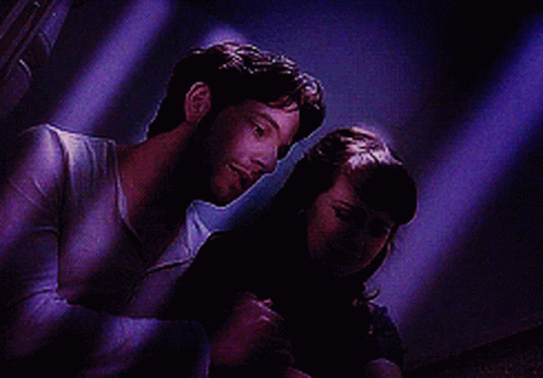 Damien Molony Hal And Pearl The Ghost GIF - Damien Molony Hal And Pearl The Ghost Hal Yorke GIFs