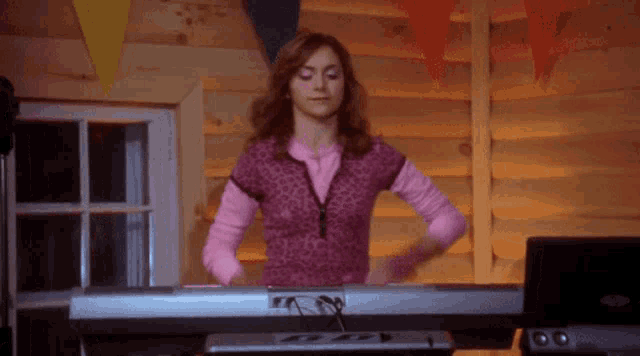 Camp Rock Keyboard Dance GIF - Camp Rock Keyboard Dance Shes Really Good GIFs