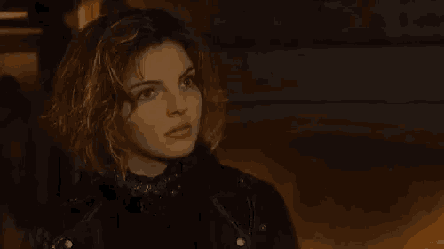 Selina Kyle GIF