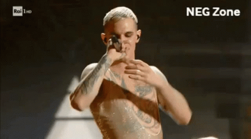 Achille Lauro Sanremo2020 GIF - Achille Lauro Sanremo2020 Queer GIFs