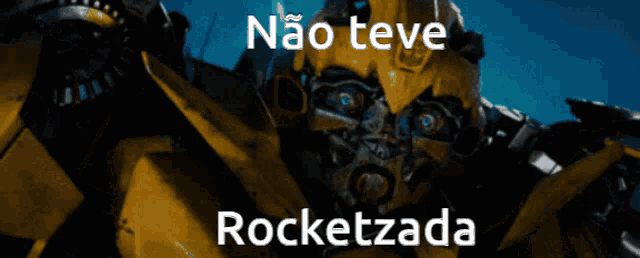 a picture of a robot with the words " não teve rocketzada " on the bottom
