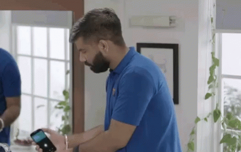 Tech Guruji Thumbs Up GIF - Tech Guruji Thumbs Up Approval GIFs