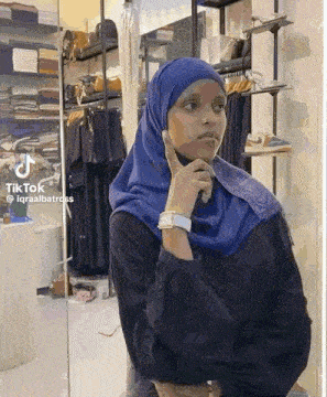Brotherjona Floomf GIF - Brotherjona Floomf Somali Girl Stealing Milkshake GIFs