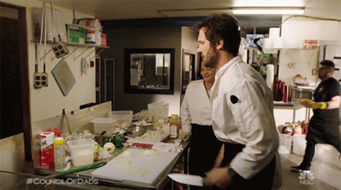 Knife Trick Clive Standen GIF - Knife Trick Clive Standen Anthony Lavelle GIFs