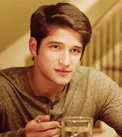 Lunch Time Tyler Posey GIF - Lunch Time Tyler Posey Scott Mccall GIFs