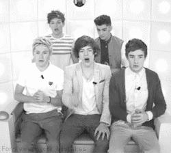 Omg I Love This!  Just Watch Niall Tho. GIF - One Direction Boyband GIFs