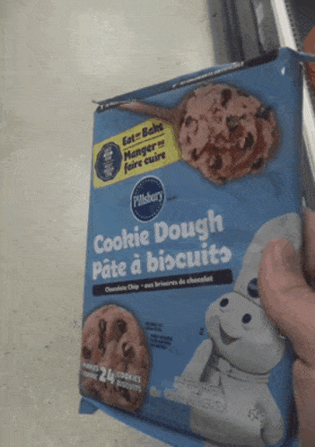 Pillsbury Cookie Dough GIF - Pillsbury Cookie Dough Chocolate Chip Cookie Dough GIFs