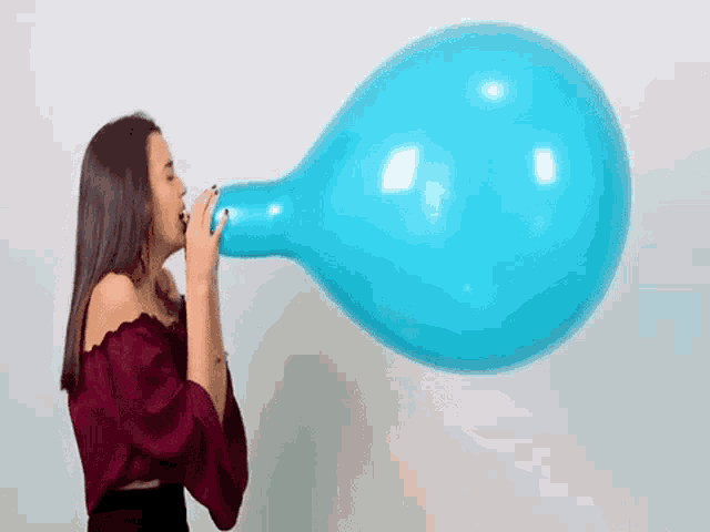 Balloon Pop Blow To Pop GIF - Balloon Pop Blow To Pop GIFs
