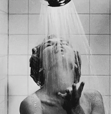 Shower GIF - Shower Marilyn Monroe Taking A Bath GIFs