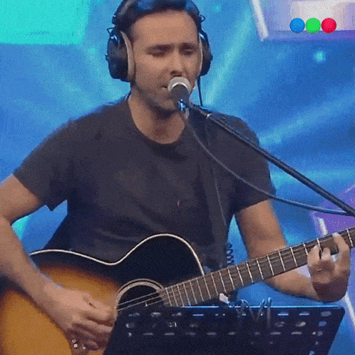 Cantante Nicolas Requena GIF - Cantante Nicolas Requena Got Talent Argentina GIFs